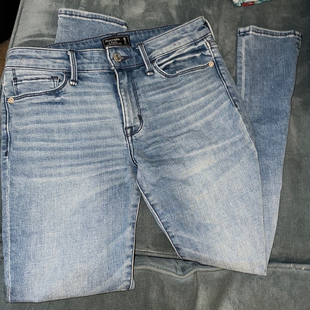 Abercrombie Harper High Rise Skinny Jeans